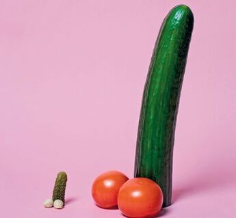 sebze örneğini kullanarak küçük ve büyümüş penis